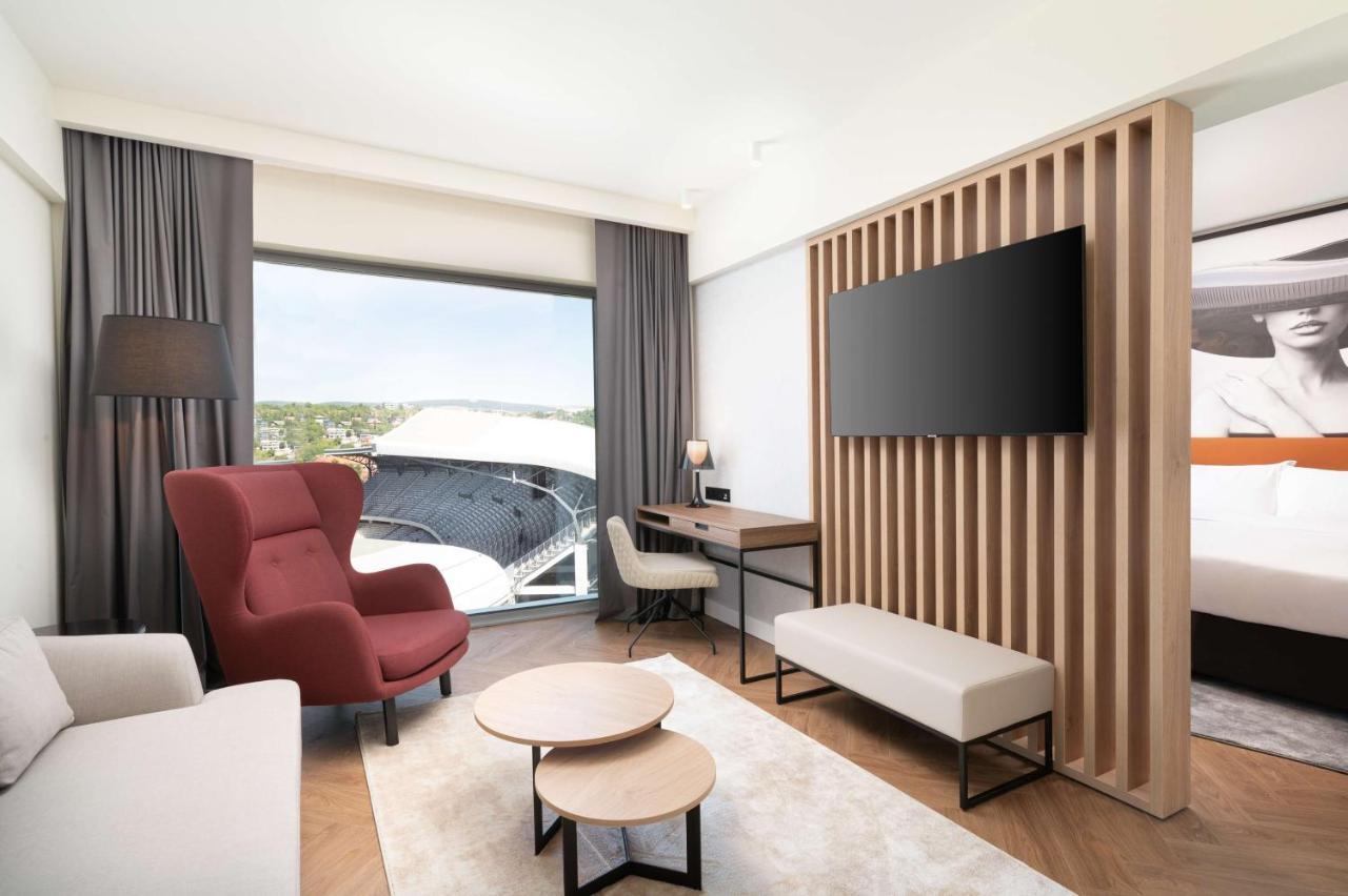Radisson Blu Hotel, Cluj Luaran gambar A room at the hotel