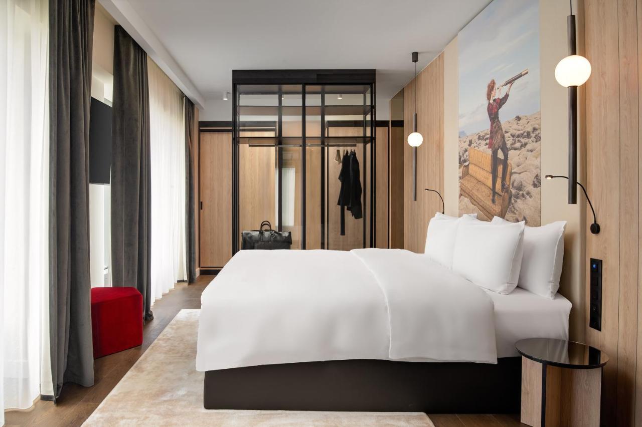 Radisson Blu Hotel, Cluj Luaran gambar A bedroom at the hotel